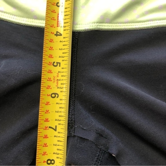 lululemon Neon Yellow & Black Crop Athletic Leggings Size 4 - Picture 11 of 12